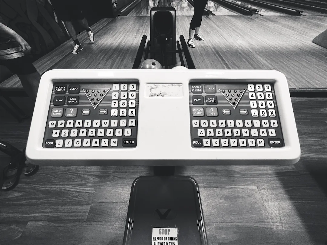 Bowling 2, Balina