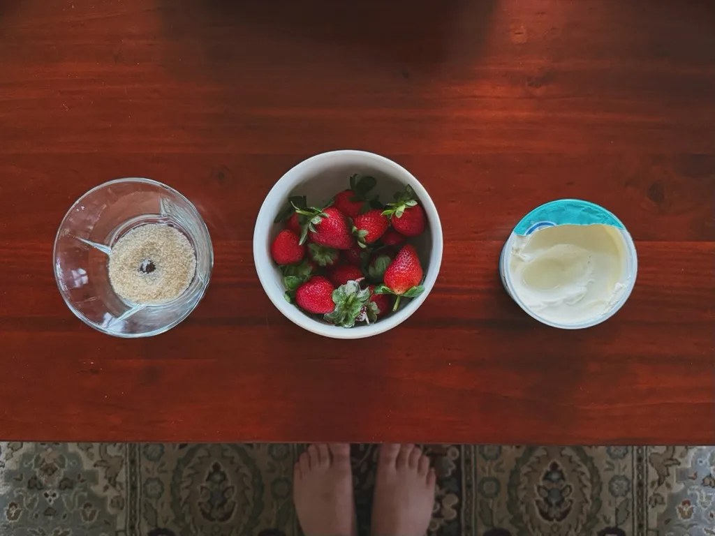 Strawberries, Yangan